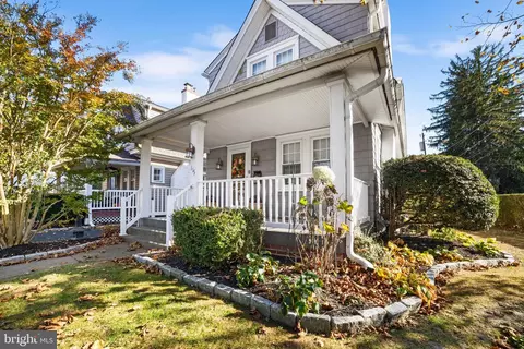 115 S Keswick Ave, Glenside, PA 19038