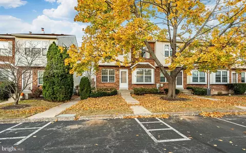 604 Glen #52A, Jeffersonville, PA 19403
