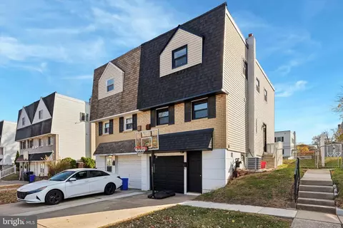 1716 Kendrick Ln, Norristown, PA 19401