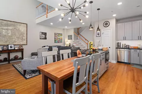 1402 Midland Ct, Conshohocken, PA 19428