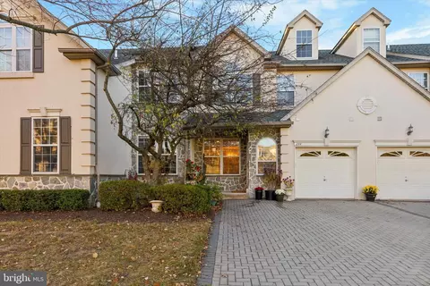 244 Center Point Ln, Lansdale, PA 19446