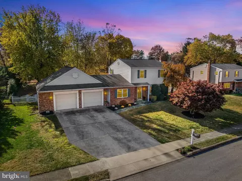 1892 Cardinal Cir, Eagleville, PA 19403