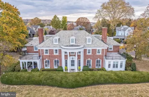 170 Roberts Ave, Glenside, PA 19038