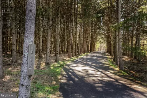 662 Camp Wawa Rd, Lederach, PA 19450