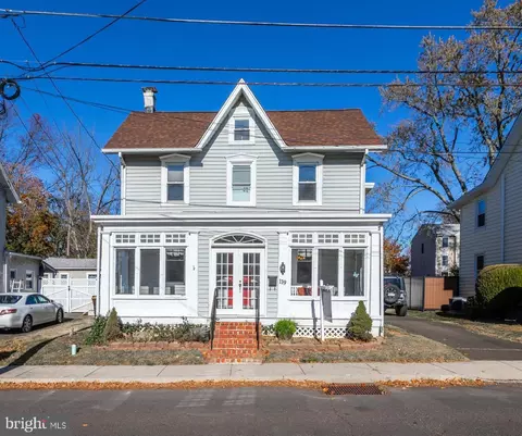 119 S 6th St, North Wales, PA 19454