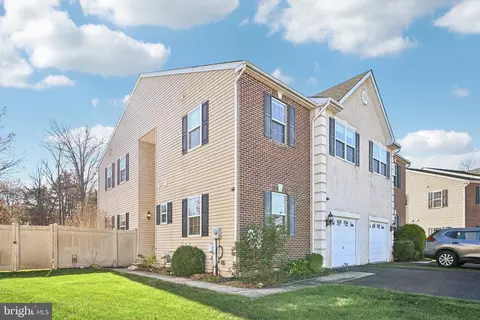 212 Holbrook Ln, Gilbertsville, PA 19525