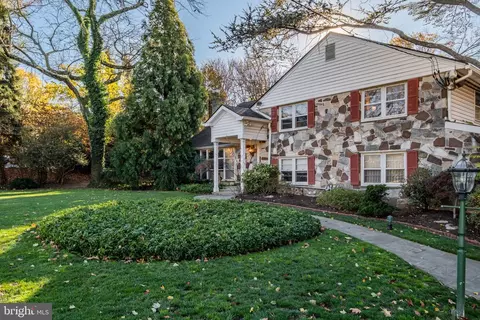 412 Sprague Rd, Penn Valley, PA 19072