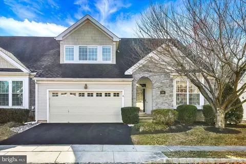 168 Lattice Ln, Collegeville, PA 19426