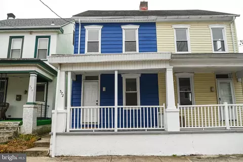 572 Jefferson Ave, Pottstown, PA 19464