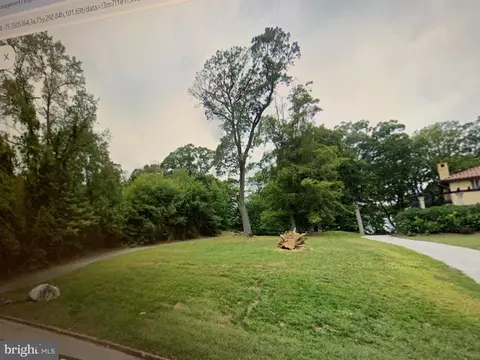 375 Gulph Hills Rd, Wayne, PA 19087