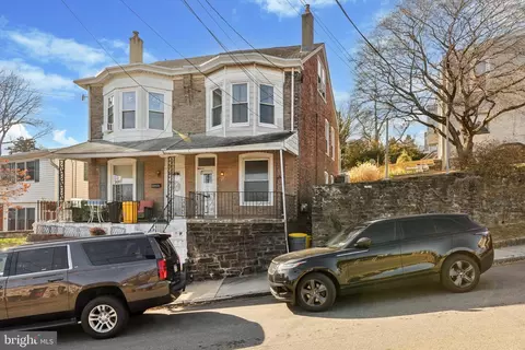66 Price St, Bala Cynwyd, PA 19004