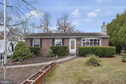 64 N Main St, Hatfield, PA 19440
