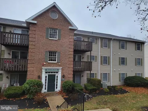 620 Manatawny St #CONDO 21, Pottstown, PA 19464