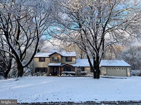 1620 Terrace Dr, Ambler, PA 19002