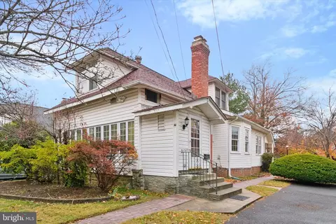 2119 Parkview Ave, Abington, PA 19001