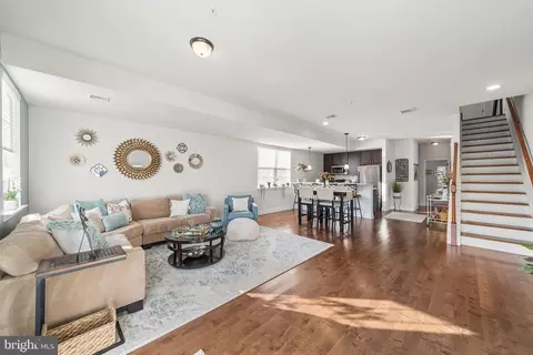 801 Spring Mill Ave # B, Conshohocken, PA 19428