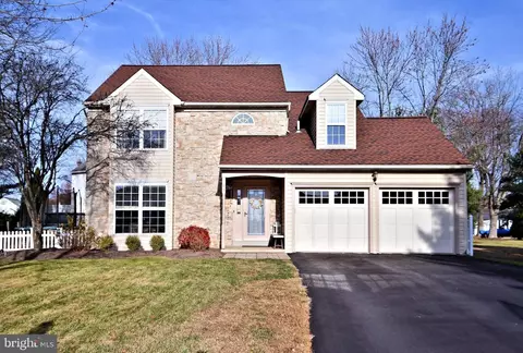 185 Comice Ct, Telford, PA 18969