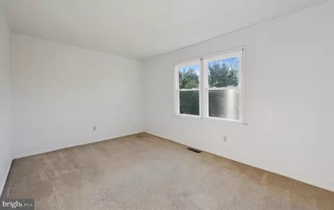 201 Winthrop Ln, Wayne, PA 19087 photo 28