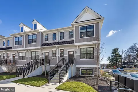 309 Chestnut St, Collegeville, PA 19426