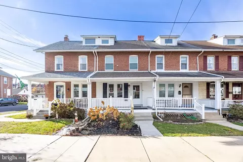 58 E 4th St, Lansdale, PA 19446