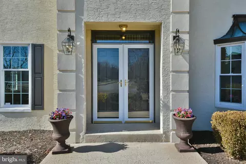 Entry Way - 45 Hunter Rd, Lafayette Hill, PA 19444 photo 1 of 6