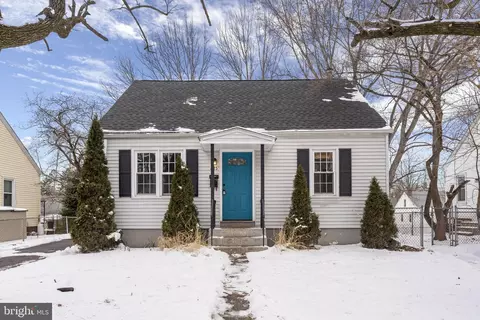825 N Adams St, Pottstown, PA 19464