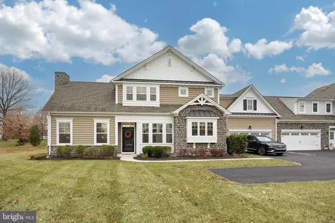 103 Summit Dr, Royersford, PA 19468