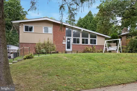 160 Yew Rd, Cheltenham, PA 19012