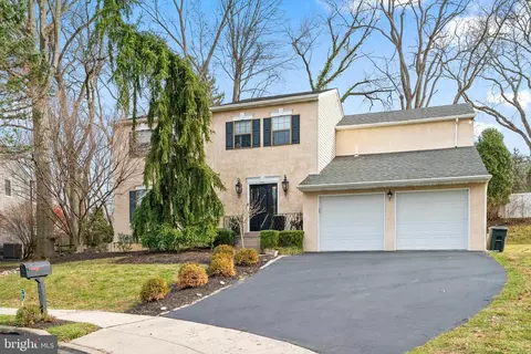 2230 Tamara Ct, Lafayette Hill, PA 19444