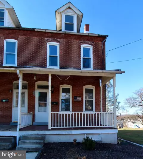 226 Jefferson St, East Greenville, PA 18041