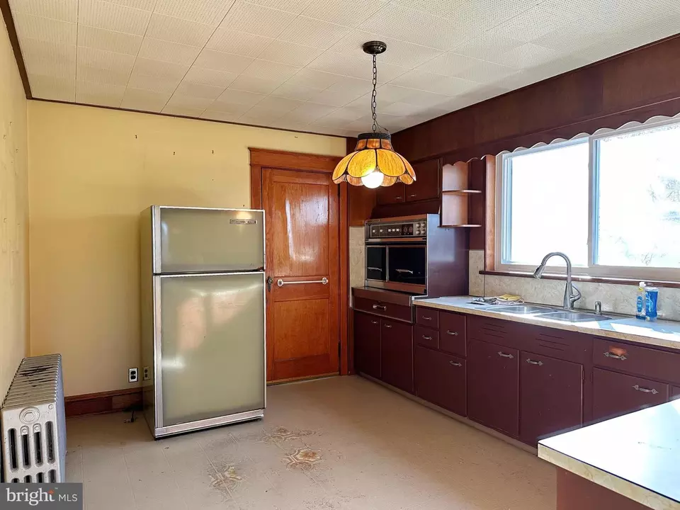 Kitchen - 408 Walnut St, Green Lane, PA 18054 photo 1 of 3