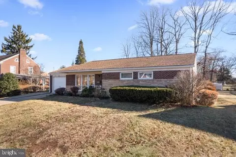 33 Church Rd, Lansdale, PA 19446