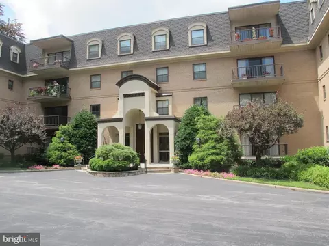601 W Montgomery Ave #1, Bryn Mawr, PA 19010