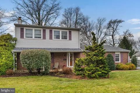 338 E 3rd St, Lansdale, PA 19446