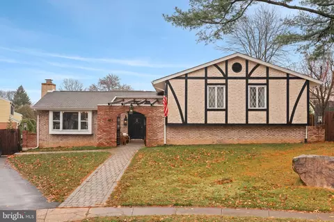 602 Beechwood Rd, Willow Grove, PA 19090