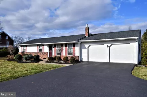 147 Telford Pike, Telford, PA 18969