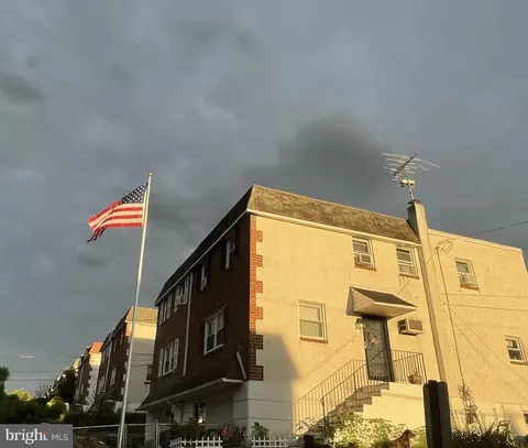600 Gary Ln, Norristown, PA 19401