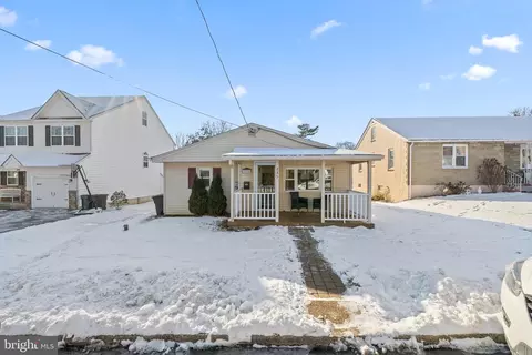 235 Roberts Ave, Conshohocken, PA 19428