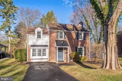 209 Glendalough, Glenside, PA 19038