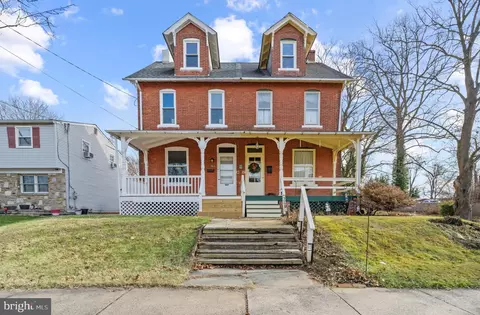 307 W Montgomery Ave, North Wales, PA 19454