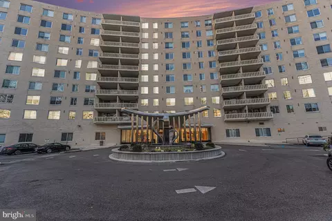 191 Presidential Blvd #R-417, Bala Cynwyd, PA 19004