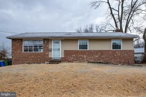 118 Houston, Glenside, PA 19038