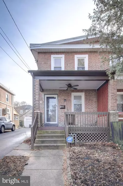 139 Simpson Rd, Ardmore, PA 19003