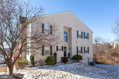 119 Stone Hill Dr, Pottstown, PA 19464