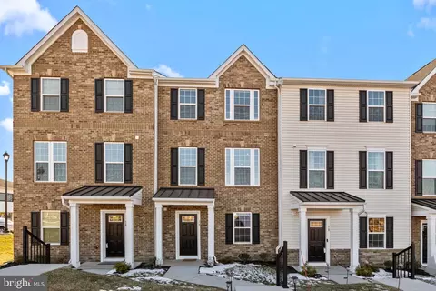 16 Indian Field Ln, Souderton, PA 18964