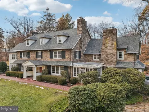 1515 Cherry Ln, Jenkintown, PA 19046