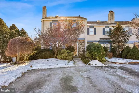 2486 Fieldcrest, Norristown, PA 19403