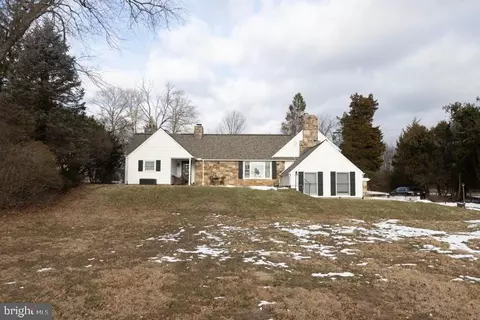 2109 Fleming Rd, Flourtown, PA 19031
