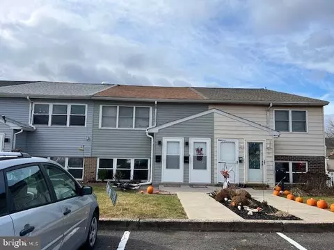 450 State St, East Greenville, PA 18041