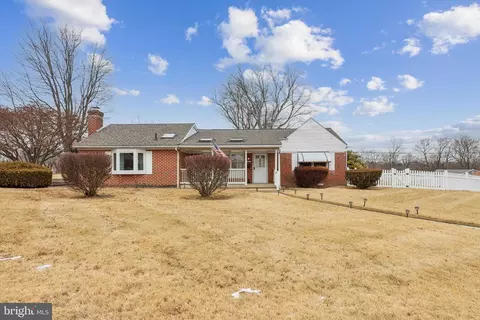 101 Lawnton Rd, Norristown, PA 19401